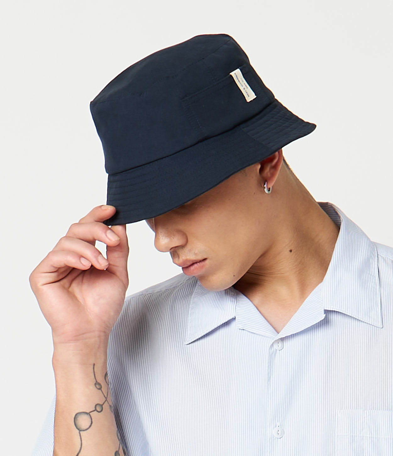 Navy Men Merz B. Schwanen BH03 Bucket Hats | MERZ5319874